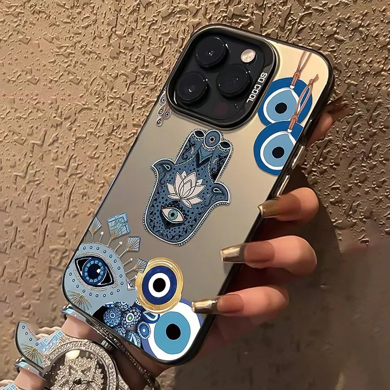 Capa Protetora Para Câmera Saliente (iphone 16, Preta), Com Estampa Multicolorida.
