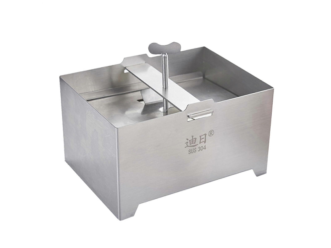 Prensa Para Fazer Paneer Em Aço Inoxidável Com Controle De Pressão Fácil Para Um Paneer Caseiro Cremoso E Macio.