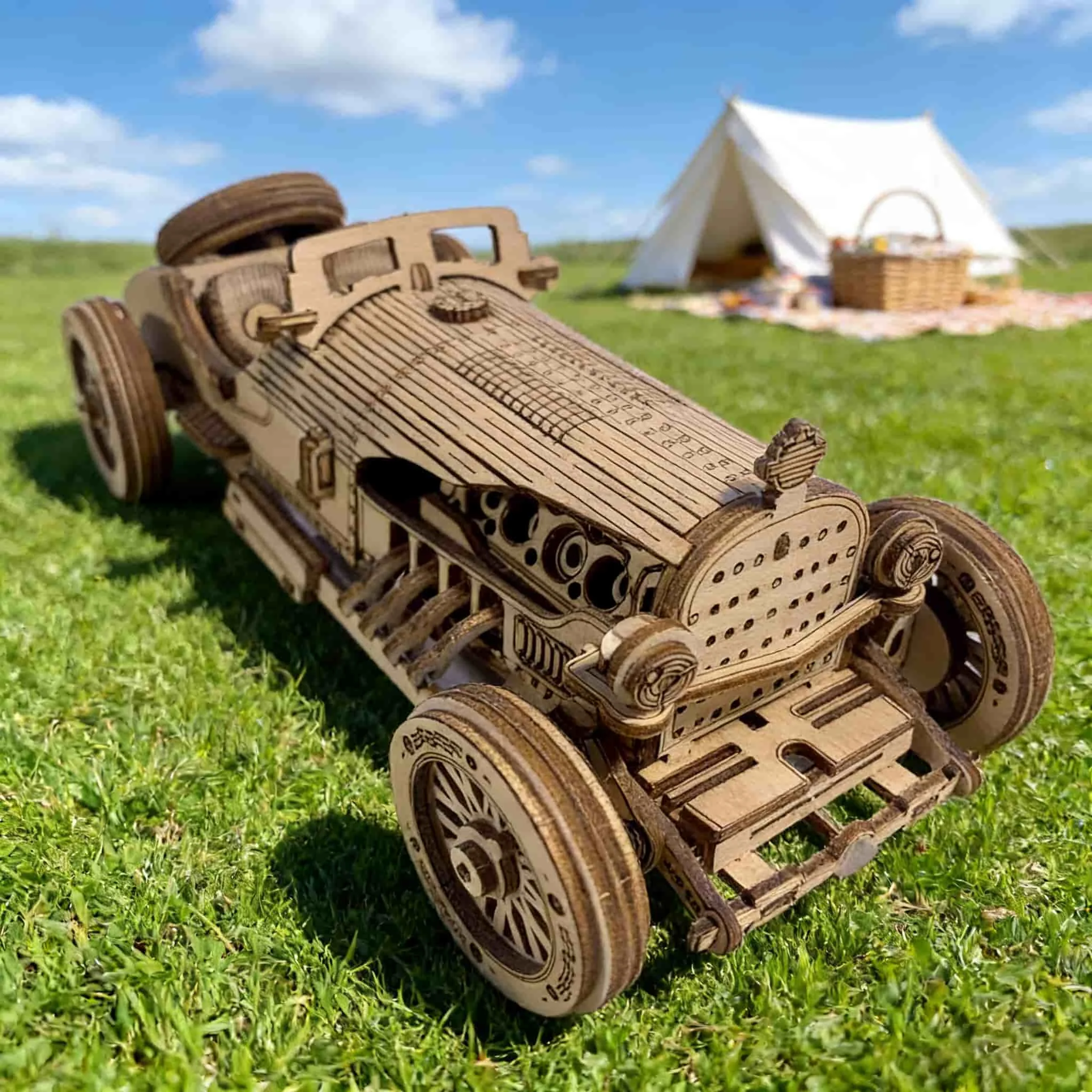 Kit de Quebra cabeça 3d de Madeira para Montar: Modelo de Carro Esportivo Retrô Faça Você Mesmo MDUG