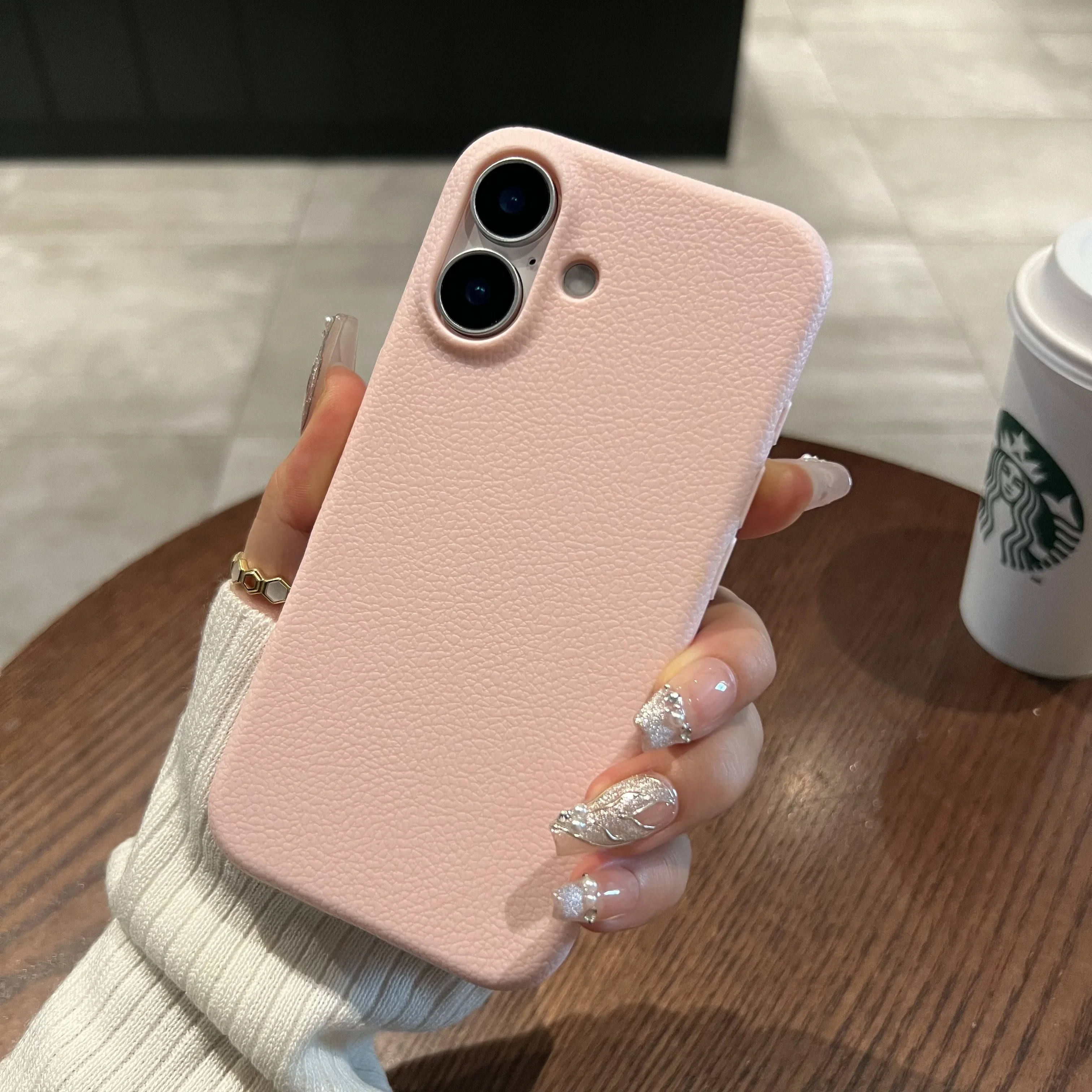 Capa De Celular De Silicone Macio À Prova De Choque Com Textura De Couro (rosa Para Iphone 15 Plus), Simples.