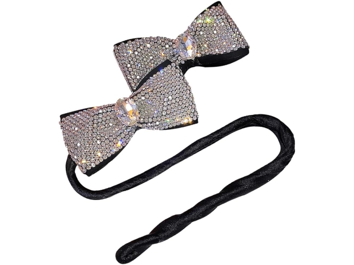 Ferramenta Para Coque Torcido Com Nó De Strass Branco