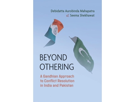 Livro Beyond Othering de Debidatta Aurobinda Mahapatra e Seema Shekhawat (Inglês - Capa Dura)