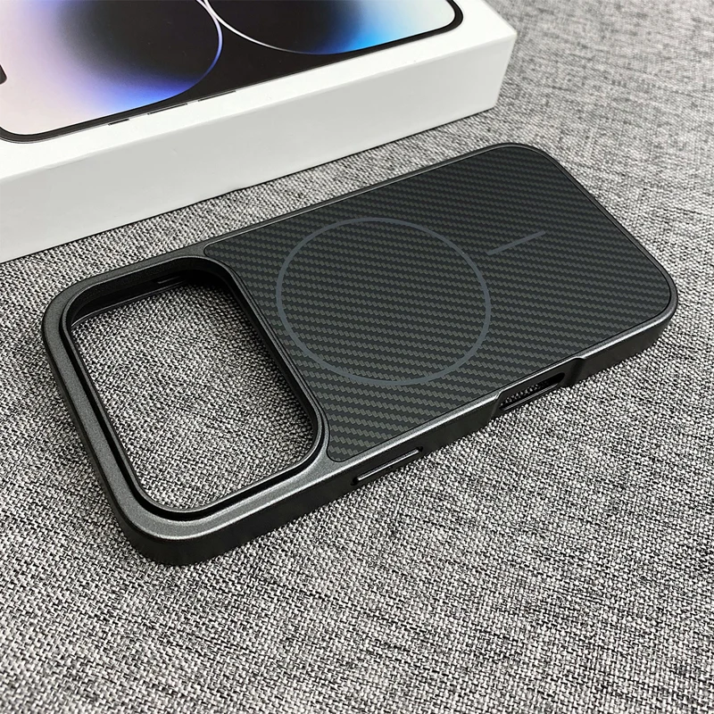 (preto, Iphone 14 Pro Max) Capa Magsafe Para Celular Com Textura Luxuosa De Fibra De Carbono E Acabamento Fosco Premium.