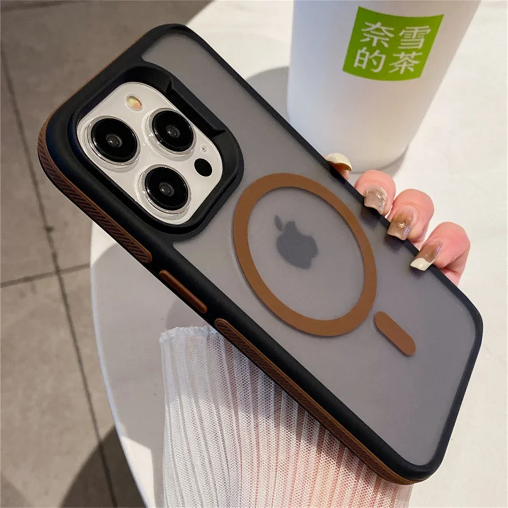 Capa Magnética Semitransparente Fosca Colorida Para Iphone 12 Pro (marrom)