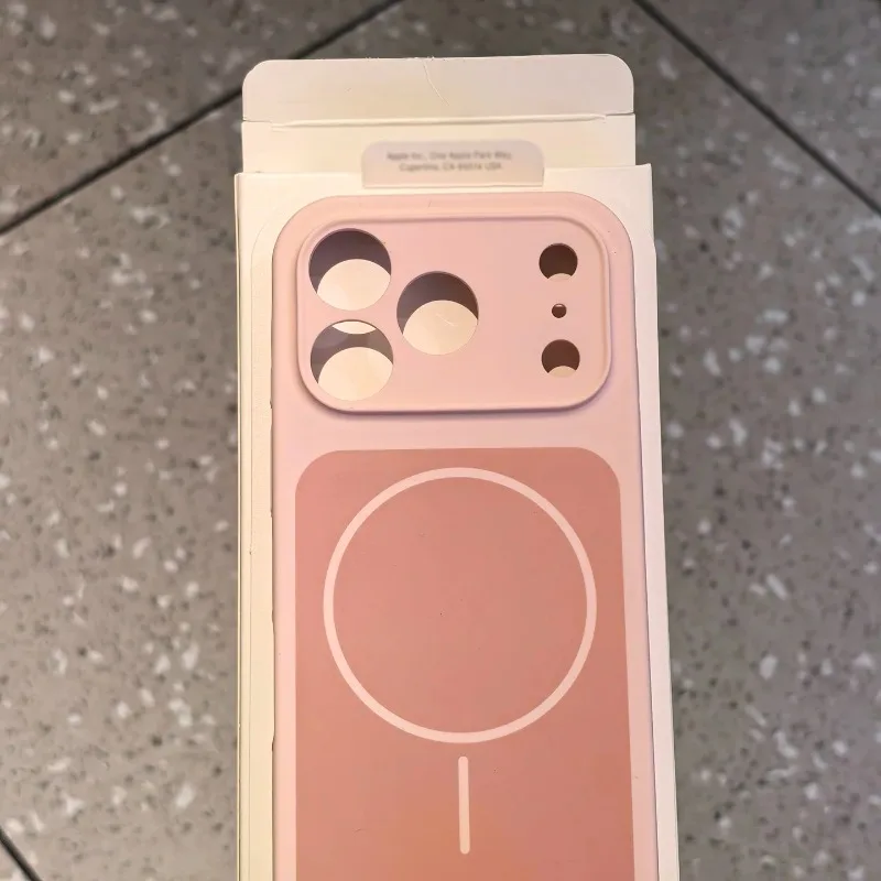 (rosa 17promax) Capa Protetora Magsafe Em Silicone Líquido, Macia Ao Toque E Resistente A Impactos.