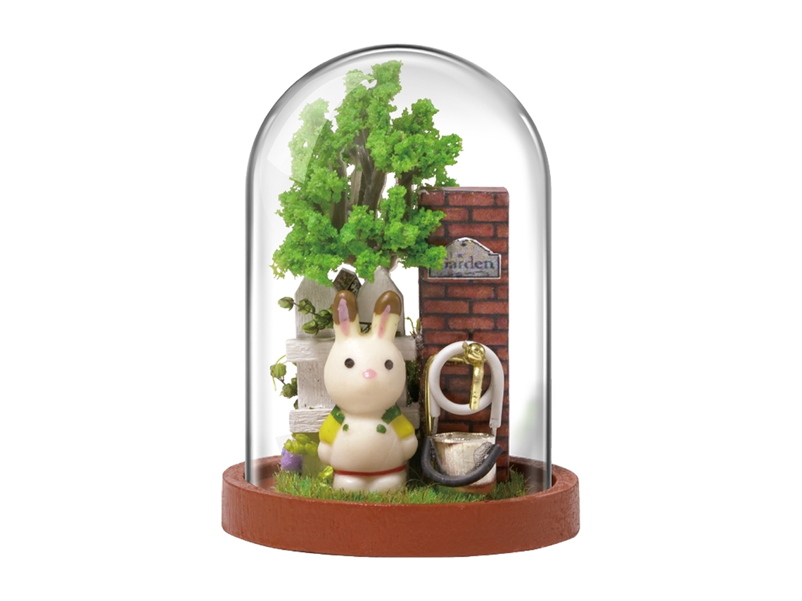 Miniatura De Canto De Jardim Em 3d, 2x2,6x4,5 Cm. 2x3x5 Cm.