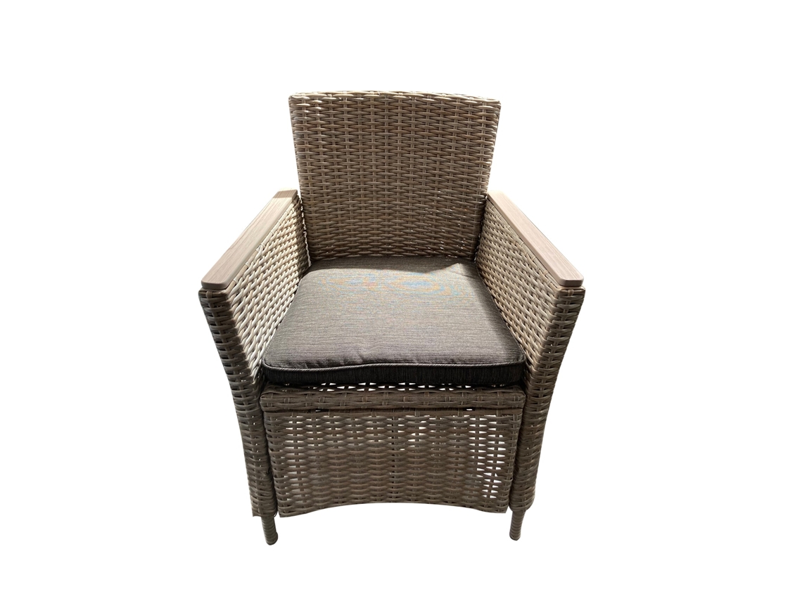 Poltrona de Vime Sintética CHILLVERT Turim 65x68.5x93.5 cm com Almofada de Antracite CHILLVERT