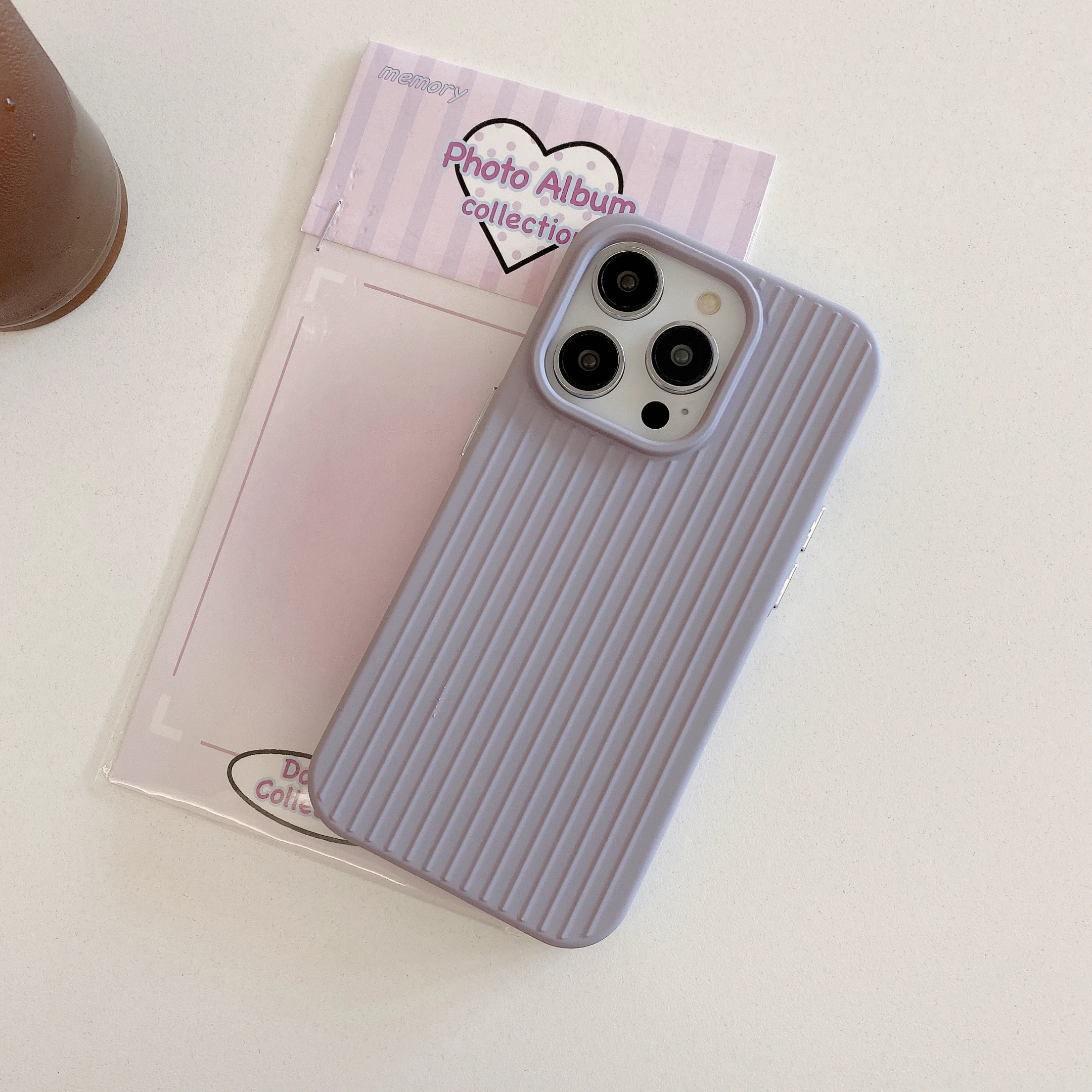 Capa De Celular Listrada Em Silicone Macio (iphone 11), Feita De Tpu Resistente A Impactos.