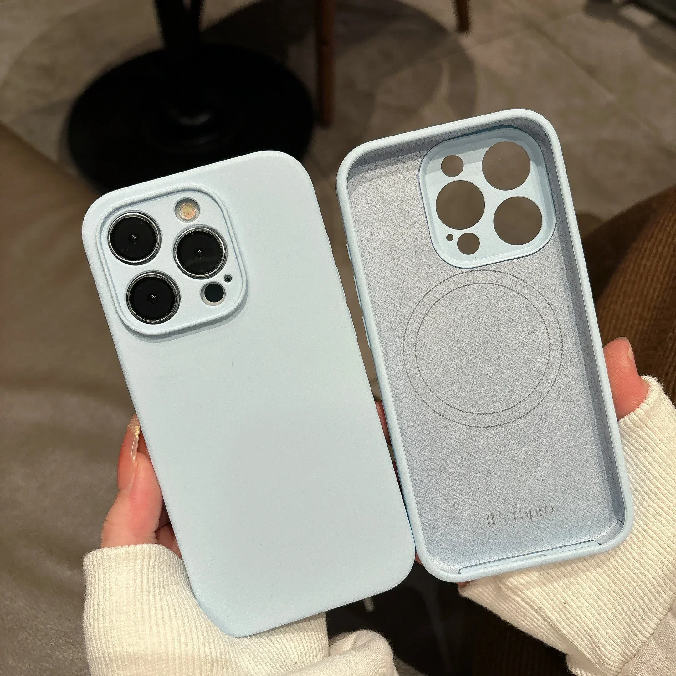 Capa De Celular Em Silicone Líquido (azul Para Iphone 12 Pro Max), Magnética E Resistente A Impactos.