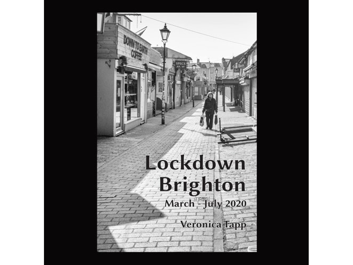 Livro Lockdown Brighton De Veronica Tapp (inglês)