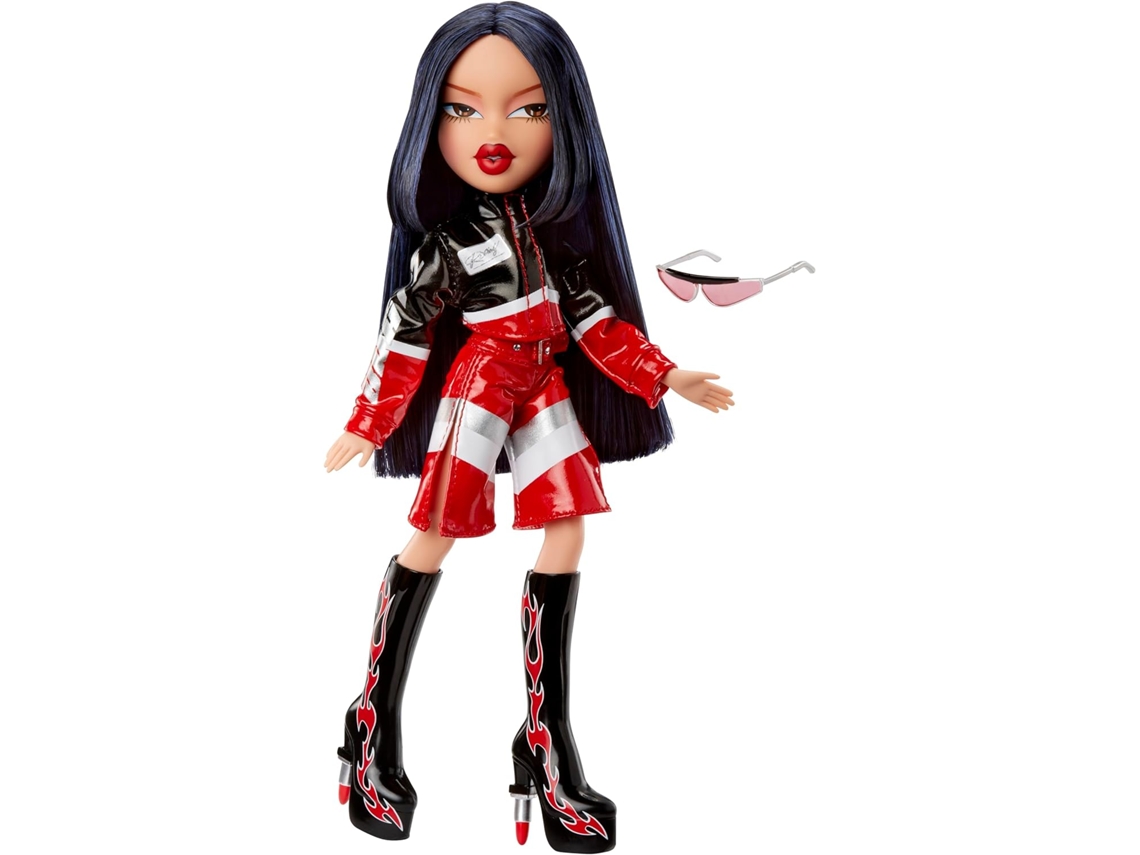 Mga Muñeca Bratz Scorshin Jade Con Pelo Oscuro Y Look Rojo Con Gafas 544838