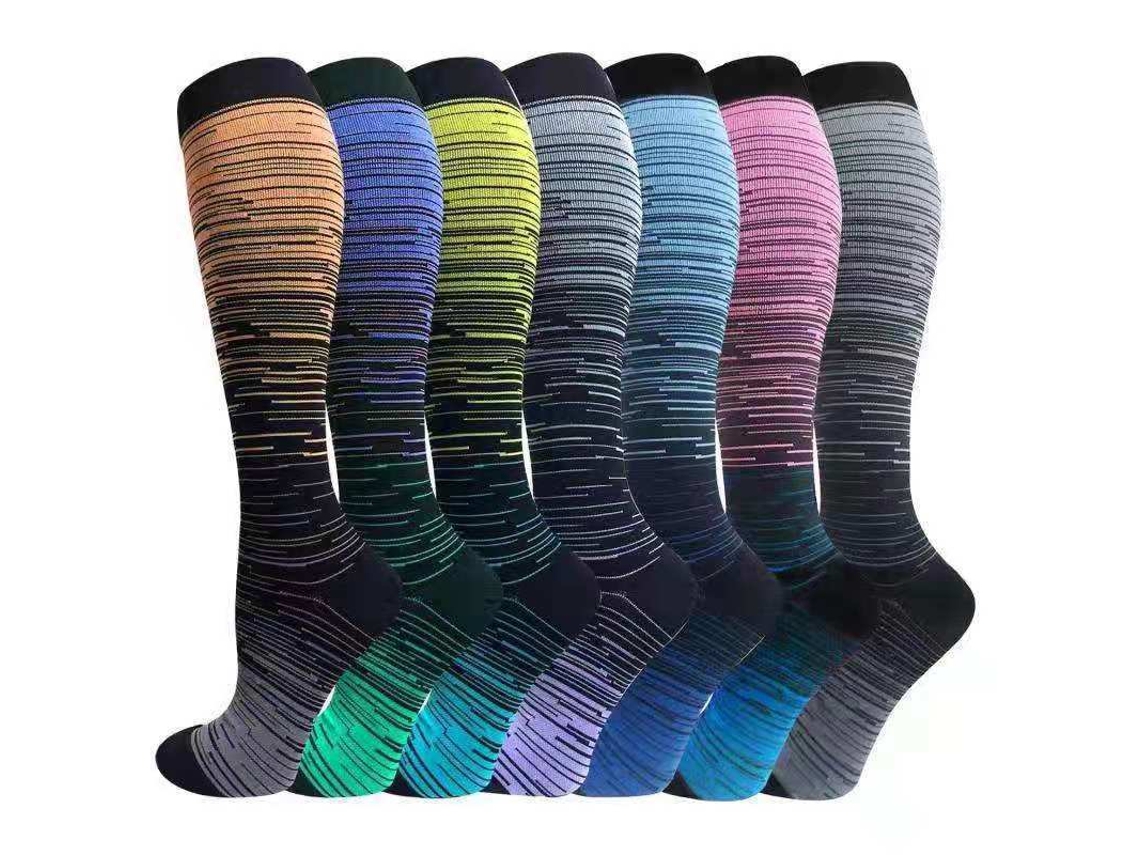 Conjunto De 7 Pares Meias Unissex Com Estampa Degradê Em Cores Variadas