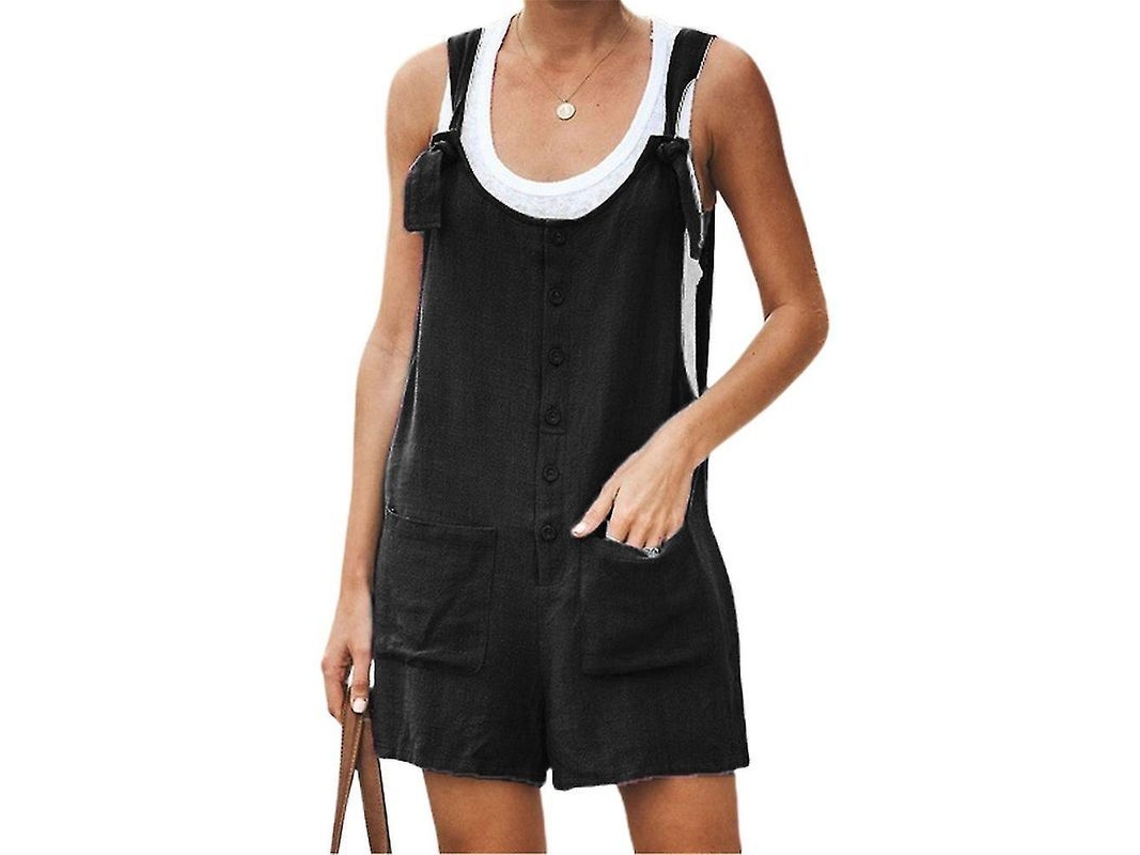 Macacão Curto Casual Plus Size Feminino com Bolsa e Botões Gola Careca de Cor Solida L Preto