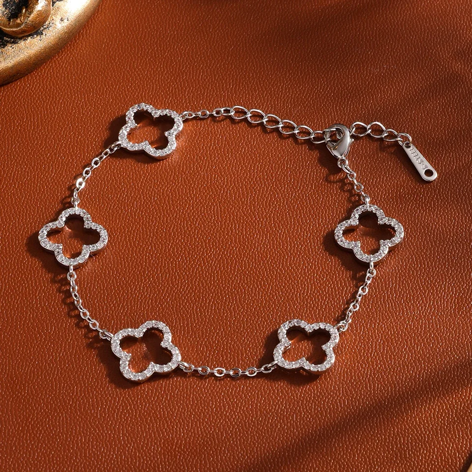 (prateado) Pulseira Feminina Transparente E Brilhante Com Zircônias Em Formato De Trevo De Quatro Folhas Vazado.