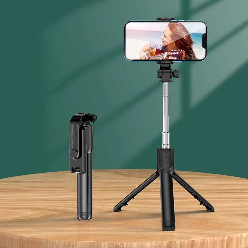 Tripé portátil multifuncional AQUAFORGE para iPhone, bastão de selfie com luz, suporte extensível para lives no TikTok