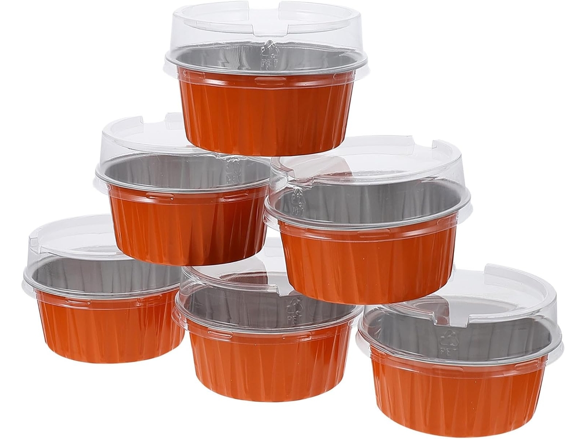 Conjunto de 50 flocos de alumínio redondos descartáveis para mesa.