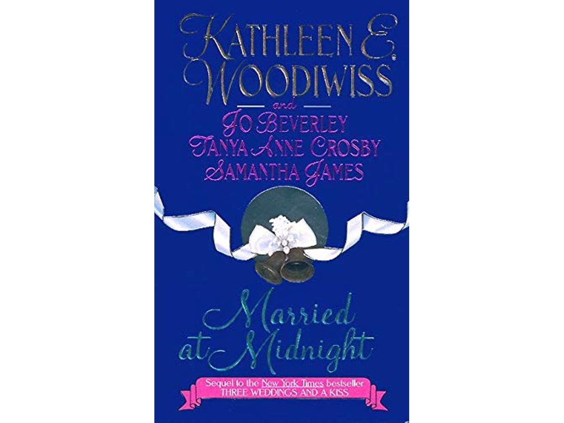 Livro Married at Midnight de Kathleen E Woodiwiss, Jo Beverley et al. (Inglês - Capa Dura)
