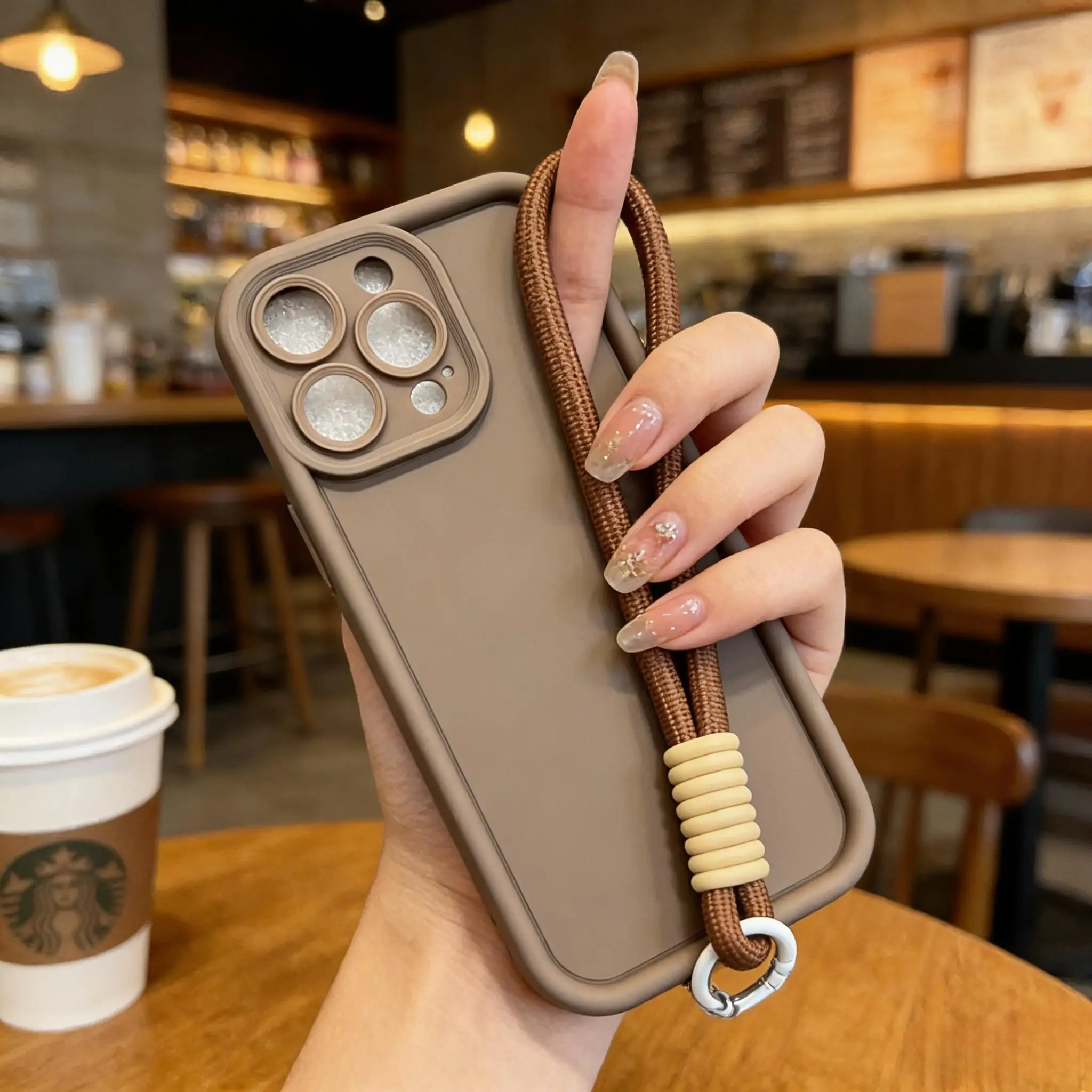 Capa Macia De Silicone À Prova De Choque Para Iphone 14 (marrom).