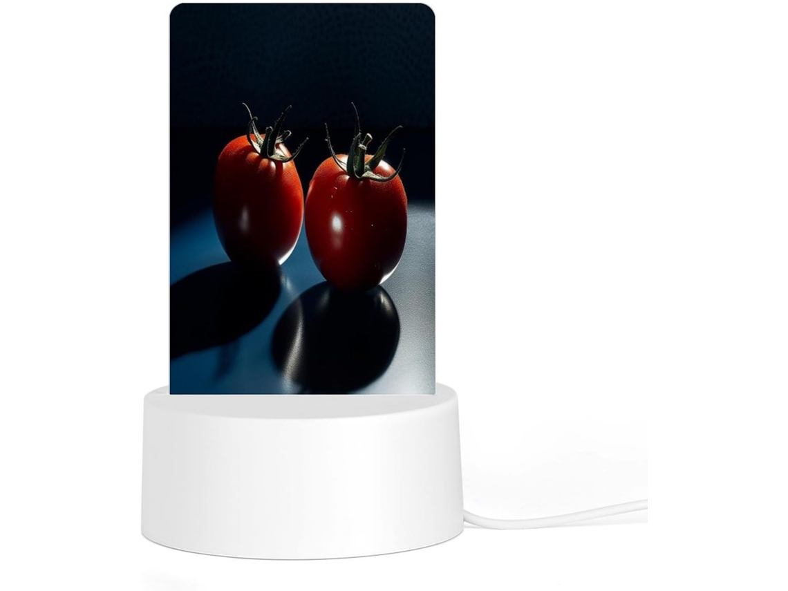 Luminária Noturna De Led Em Acrílico Com Base Plástica Encaixável, Com Estampa De Tomates Sobre A Mesa Possui Iluminação
