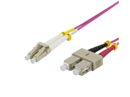 Cabo De Fibra Óptica Om4, Lc Sc, Duplex, Multimodo, 50/125, 15 M Aquaforge