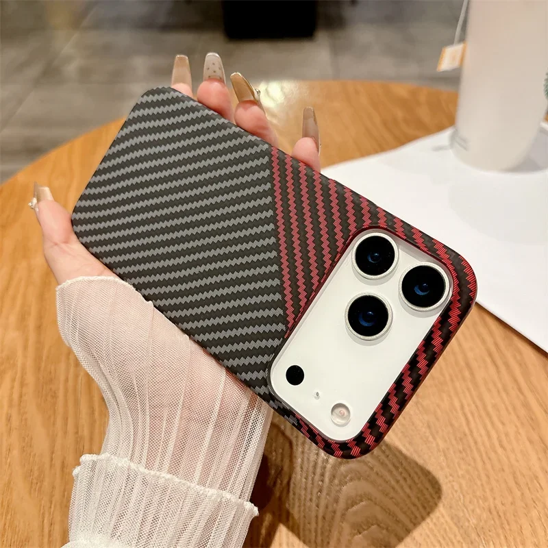 (preto E Vermelho, Para Iphone 15 Plus) Capa De Celular Elegante Em Fibra De Carbono Com Ímã Invisível, Capa Protetora Fosca À Prova De Choque