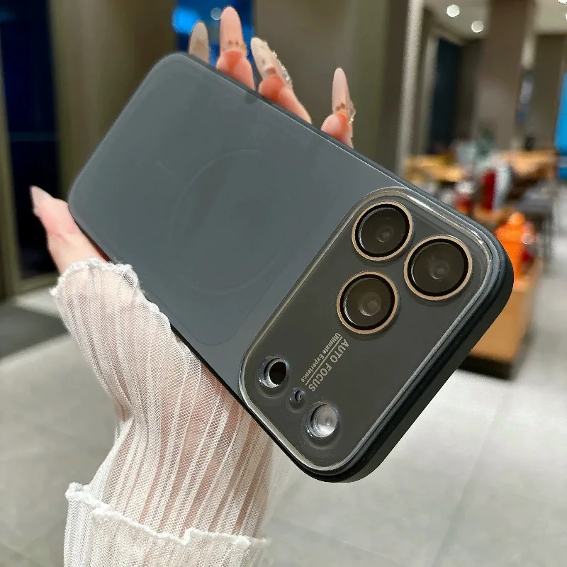 Capa Protetora De Silicone Dedicada Ao Carregamento Sem Fio Para Iphone 17 (preta), Com Formato De Bloco De Acrílico.