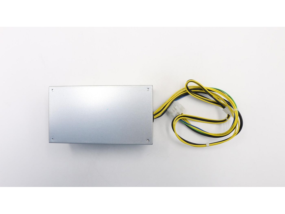 Lenovo com um pequeno fator de forma de 180 W de potência