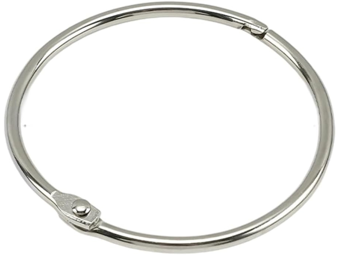 Conjunto de 30 argolas de metal para cadernos e carteiras escolares, resistentes e ideais para organizar documentos.