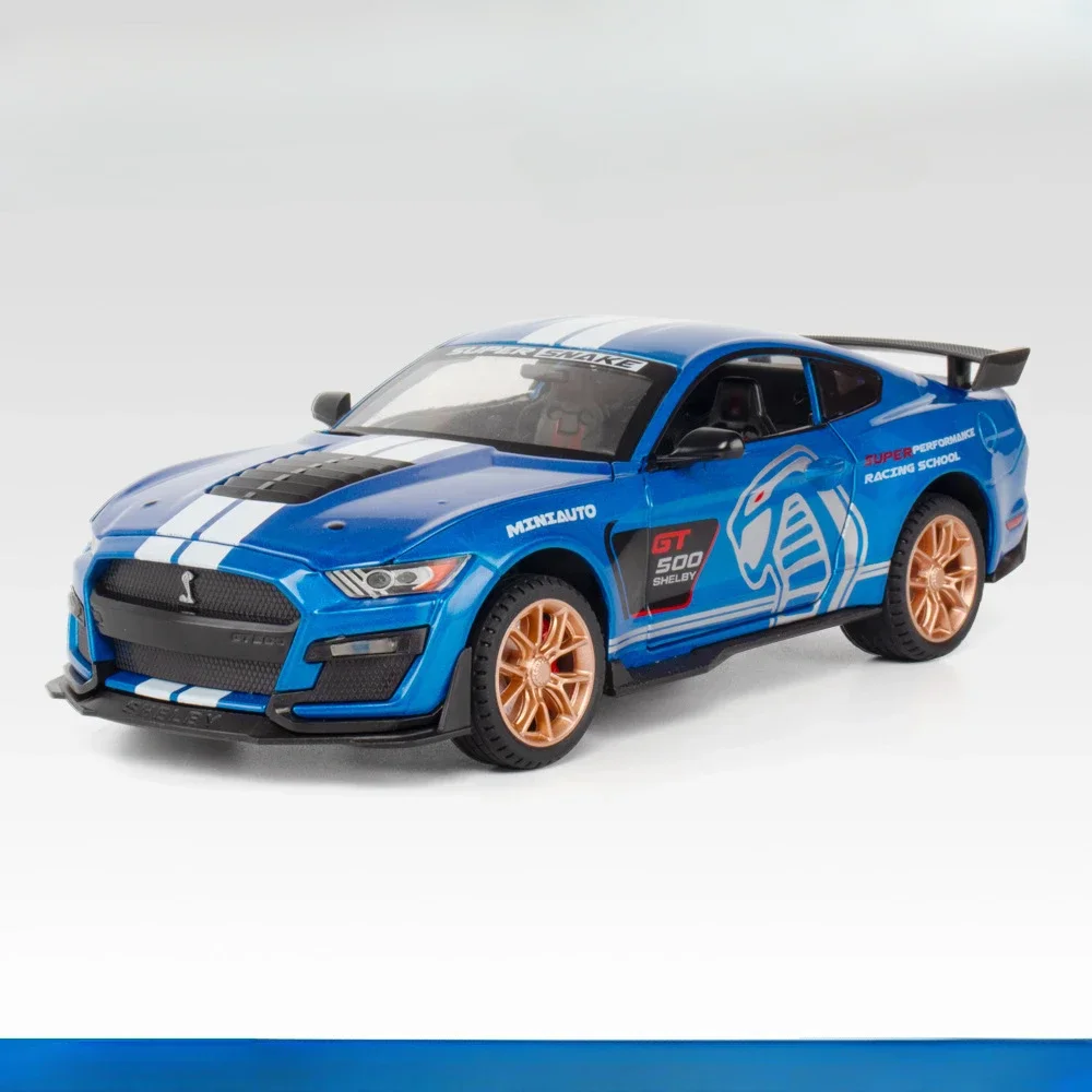 (gt500 Azul) Miniatura De Carro Em Escala 1:24, Carroceria Em Metal Fundido, Simulação De Som E Luz.