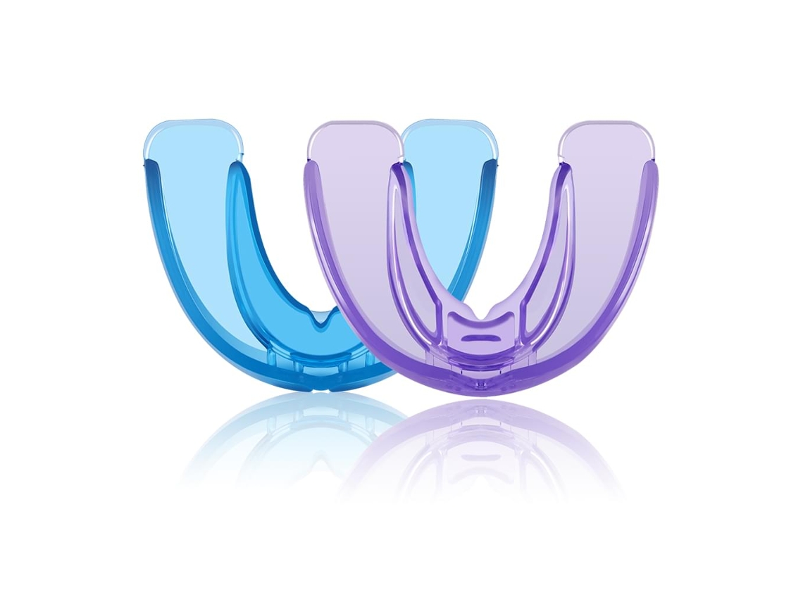 Aparelho Ortodôntico Transparente Azul e Roxo Caixas de Plástico Limpeza e Higiene Bucal