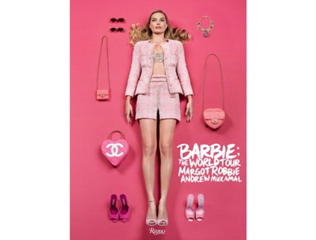 Livro Barbie. The World Tour .