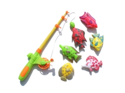Primerox 7pcs/set Brinquedo de Pesca Magnética Infantil Divertido com Vara e Peixes para Banho Presente Interativo