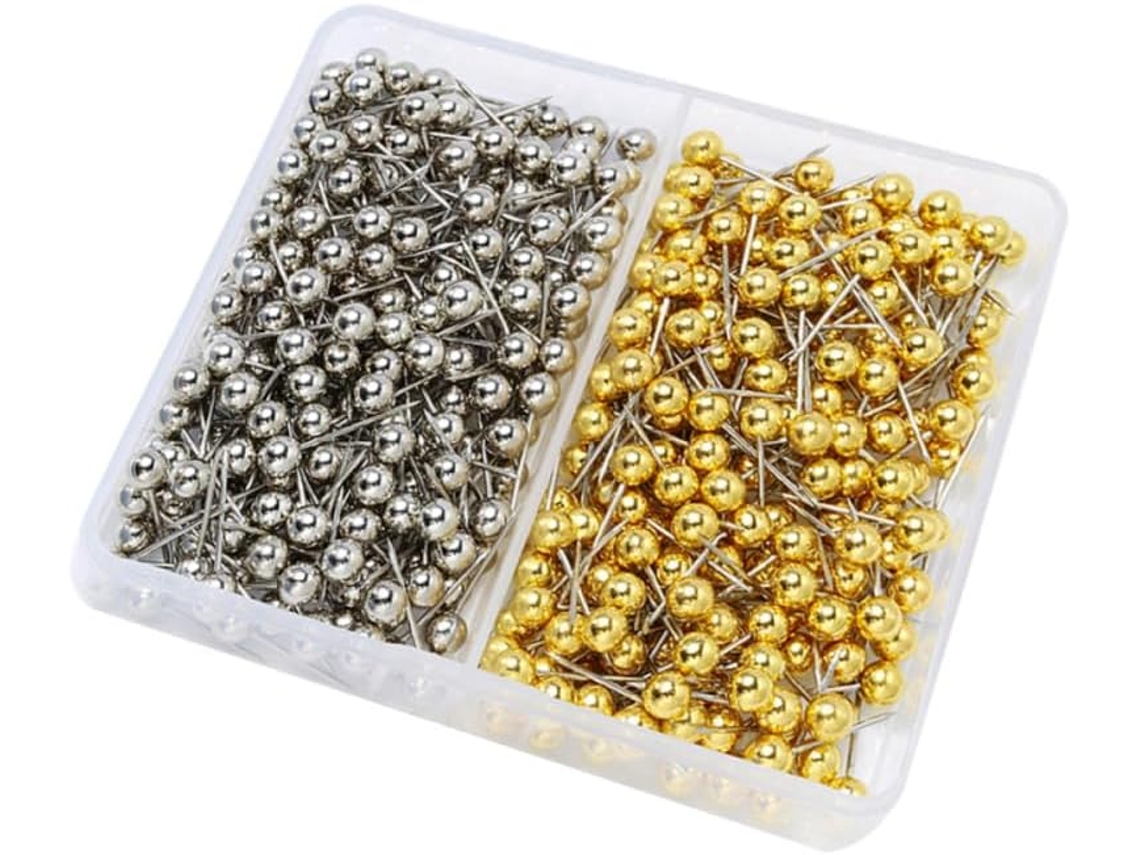 Conjunto Toyandona com 400 tachinhas redondas de 4 mm em plástico e metal para mapas. Design delicado e fácil de usar.