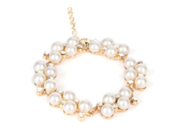 Pulseira De Noiva Com Pérolas Falsas E Design Elegante