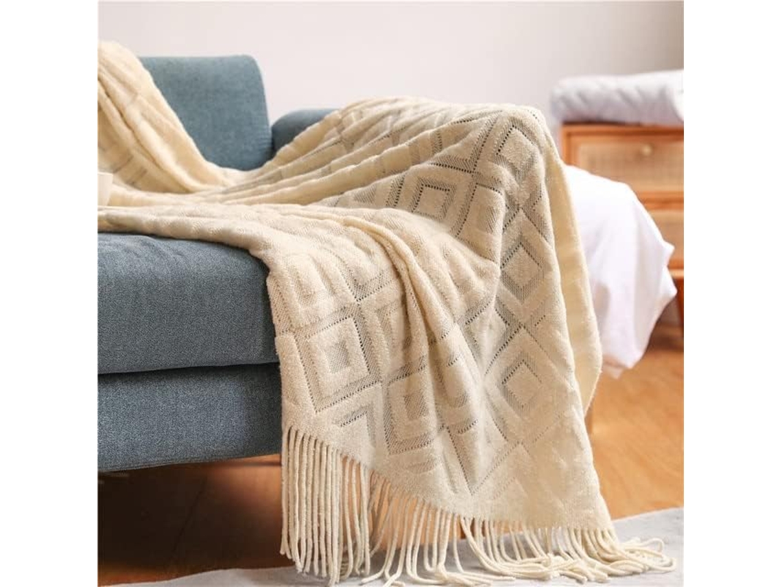 Manta de Tricô Macia e Felpuda Mantou com Estampa Xadrez Franjas Ideal para Sonecas a Cama Feita em Jacquard M
