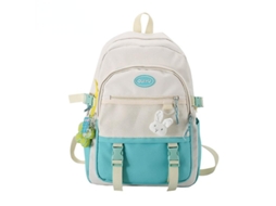Mochila Escolar, Resistente E Organizada, Para Levar Os Livros E Materiais Com Conforto.