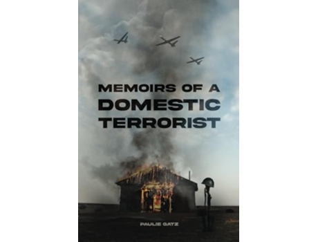 Livro Memoirs of a Domestic Terrorist de Paulie Gatz (Inglês)