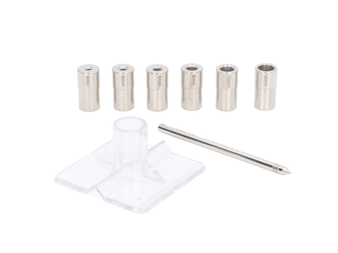 Kit de gabarito de centragem automática de 8 peças com 6 tamanhos de buchas de aço liga e ponta de centragem.