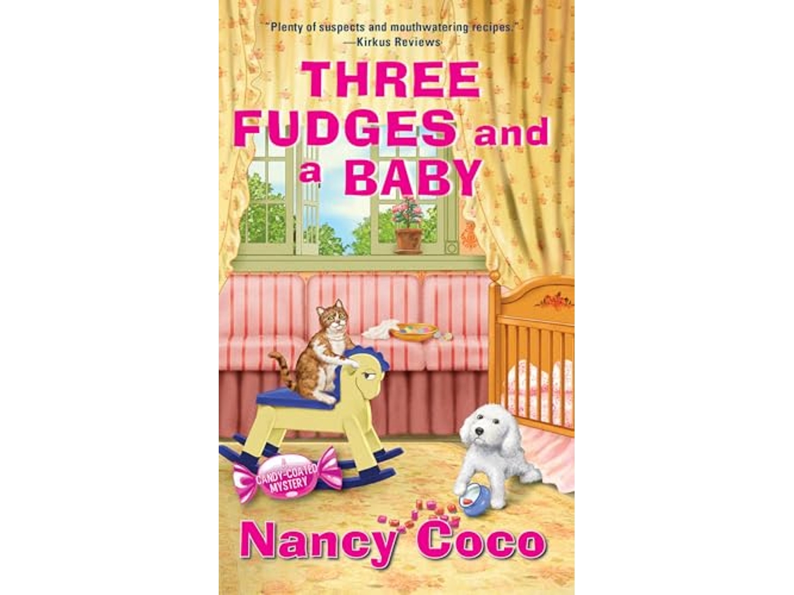 Livro Three Fudges and a Baby de Nancy Coco (Inglês)
