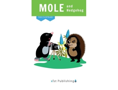 Livro Mole and Hedgehog de Cecilia Smith (Inglês)