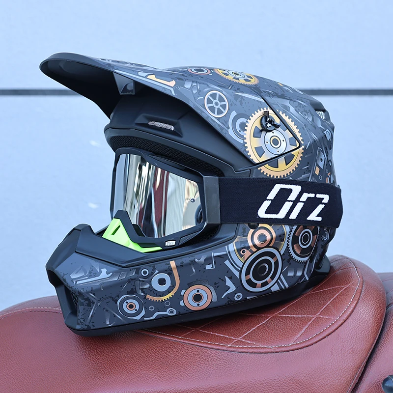 Capacete De Motocross Com Certificação (s)dot, Viseira E Casco Rígido Em Abs.