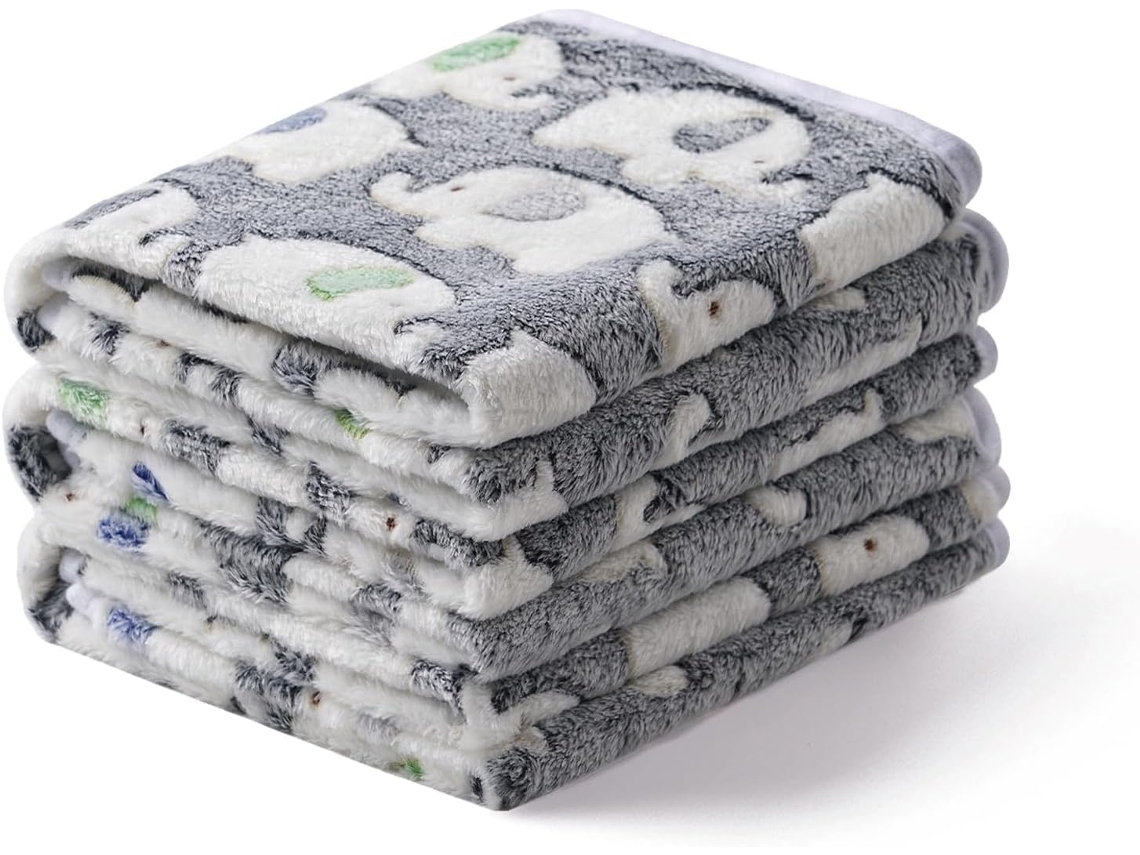 Conjunto com 3 Mantas Super Macias e Fofas de Alta Qualidade com Estampa de Elefante para Cães e Gatos, em Flanela Xadrez, Cinza Escuro BRILVIBERA