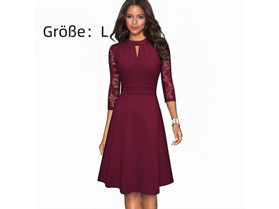 Vestido evasê com gola alta vazada na cor bordô, mangas três-quartos e bolsos laterais abertos, modelo 2026.