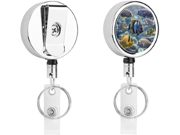 Porta Crachá Retrátil Compacto E Leve Em Metal Com Diversos Formatos De Peixe, Clipe E Chaveiro Decorativo Ideal Para
