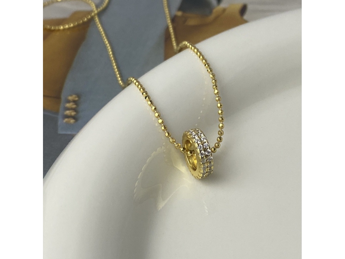 Colar Lucky Bead em Prata S925 com Banho de Ouro Branco: Design Minimalista e Elegante com um Toque Simples e Sofisticado. MDUG