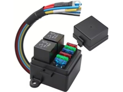 4 12 24 4/5 Ip65 (caixa De Fusíveis De 24 Vias Para Aplicações Em Caminhões E Embarcações)