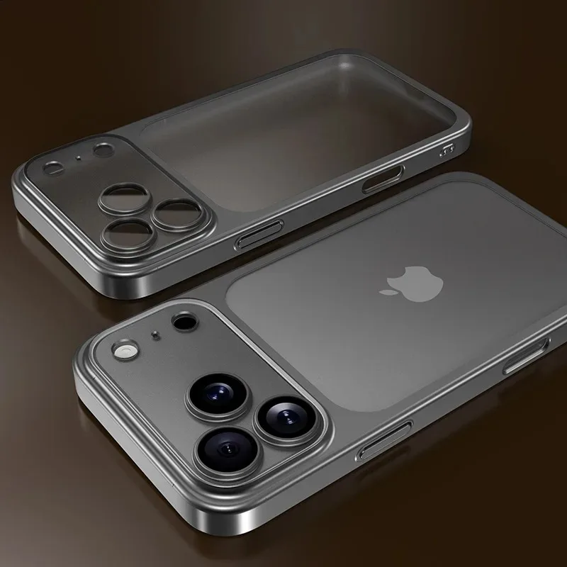 Capa Transparente Eletrogalvanizada Para Iphone (iphone 17 Pro Max Cinza), Com Protetor De Lente Em Tpu Macio.