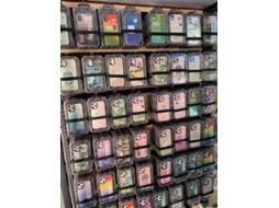 Capa Para Iphone 17 Com Imagens Aleatórias De Lindas Garotas, Estilo Desenho Animado Yuanqi, Da Marca Trend, Fosca.