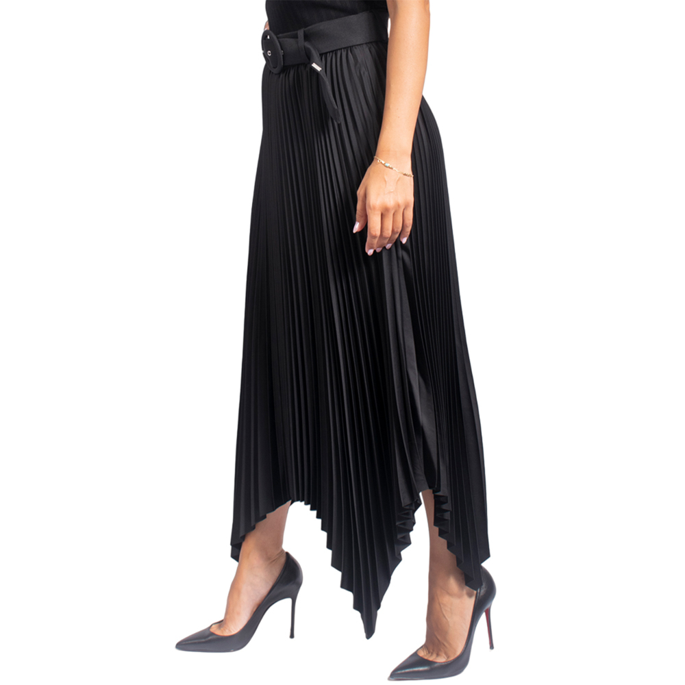 Saia deals plissada guess