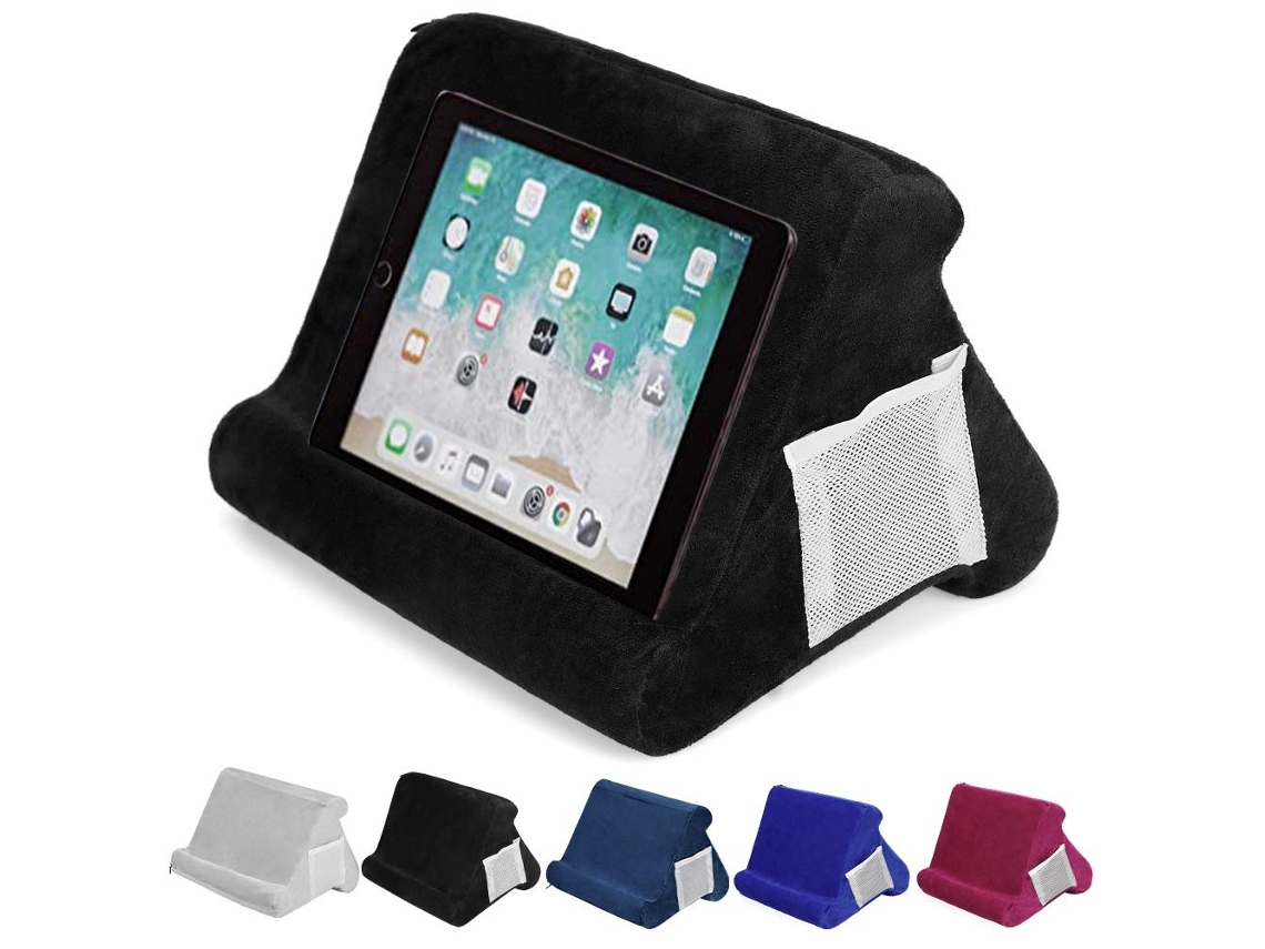 Suporte dobrável em formato de travesseiro para tablet, para leitura de livros ou como apoio para. Possui multiangular e Macio